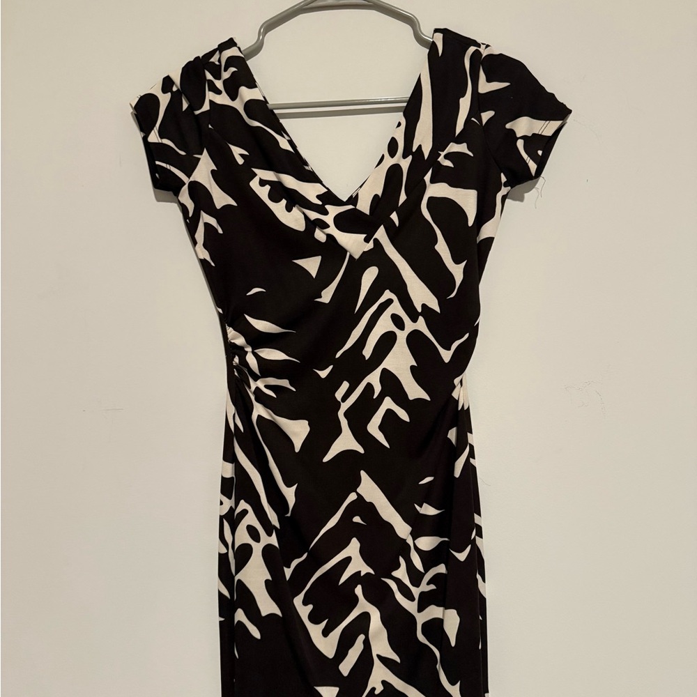 Diane Von Furstenberg Brown and White Dress